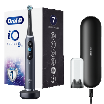 Periuta de dinti electrica Oral-B iO9 cu Tehnologie Magnetica si Micro-Vibratii, Inteligenta artificiala, Display led, Senzor de presiune Smart, Timer vizibil, 7 moduri, 1 capat, Suport rezerve, Incarcator magnetic, Trusa de calatorie cu incarcator, Negr