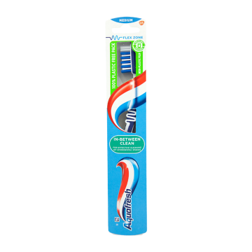 Periuta de dinti In-Between Clean, Medium, Aquafresh